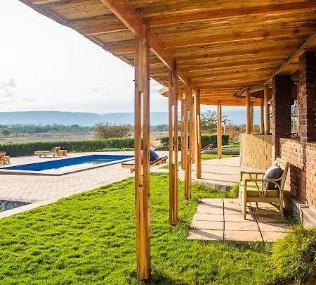 Naibala Manyara Lodge Mto wa Mbu Kültér fotó